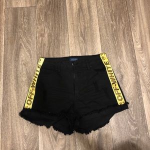 OFF WHITE SHORTS
